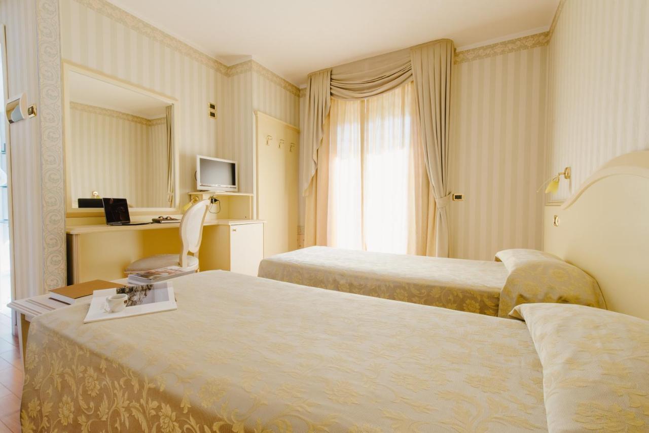 Hotel Liberty Roseto Degli Abruzzi Luaran gambar